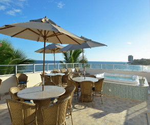​ Salvador Express Praia Hotel oferece opções de hospedagem e jantar dançante no Dia dos Namorados