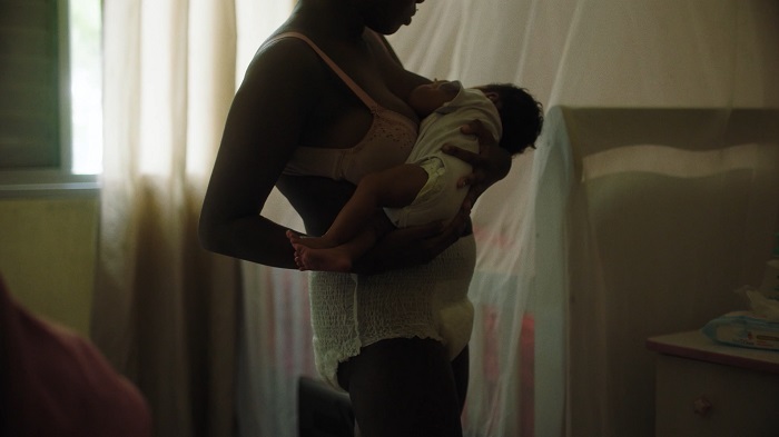 Baby Dove desmistifica os desafios do pós-parto em #OneRealPressure
